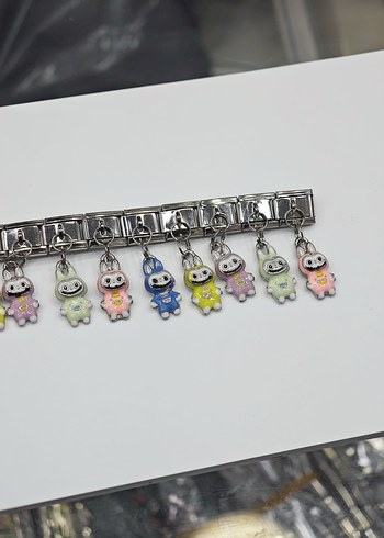 Renkli Charm