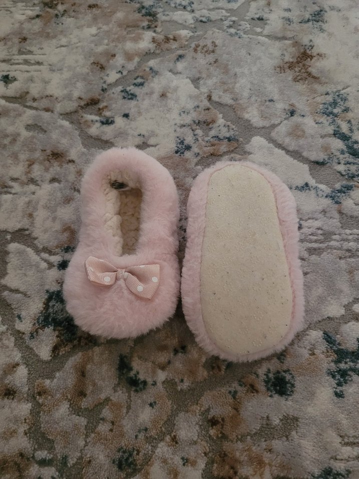 Kız Çocuk Pembe Kürklü Ev Terliği - Görsel 2