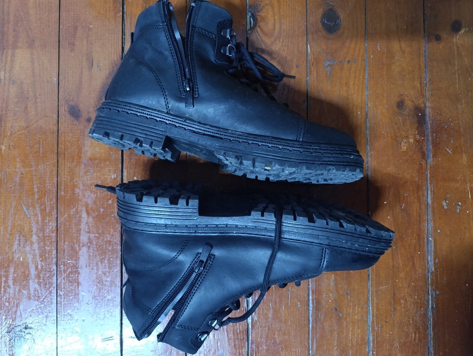 siyah erkek bot 42 no - Görsel 4