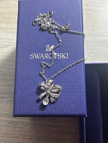 Swarovski kolye