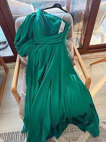 Zara diyelim ama değil