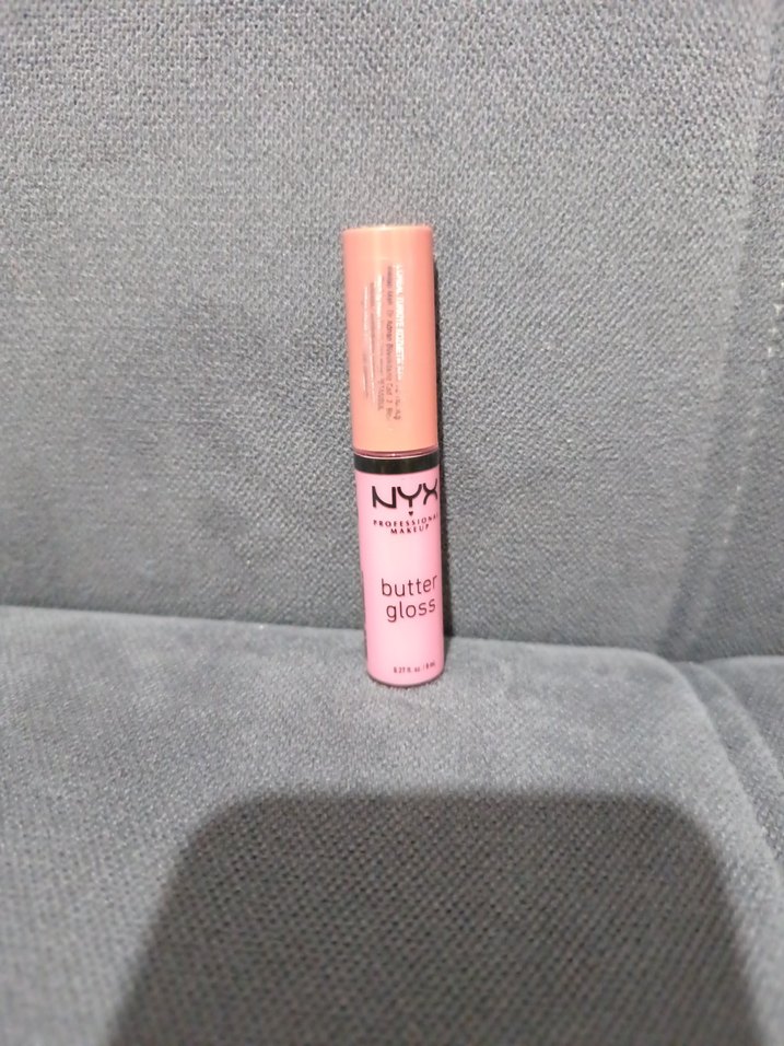 NYX Butter Gloss 07 Tiramisu Pastel Pembe - Görsel 4