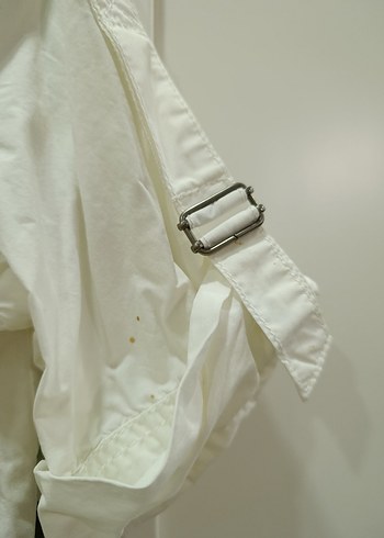 Beyaz Kemerli Kısa Kollu Kadın mont - Görsel 6