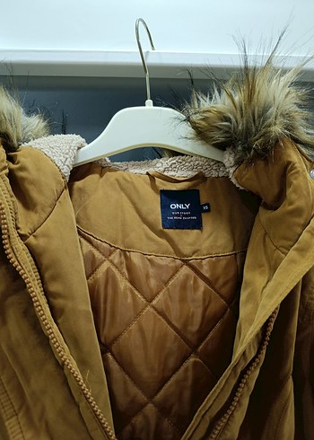 Kahverengi Kürklü Kadın Kış Montu - Görsel 3