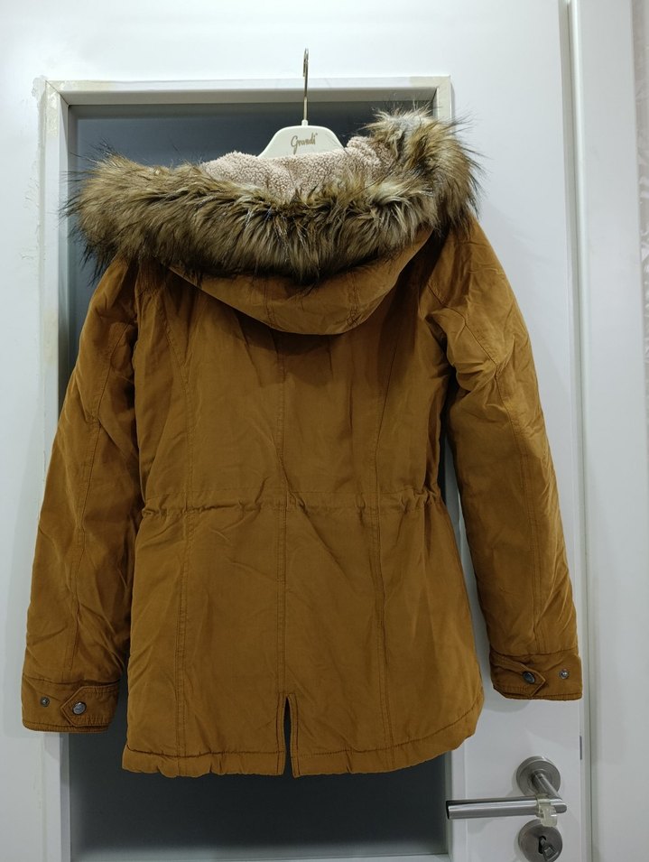 Kahverengi Kürklü Kadın Kış Montu - Görsel 4