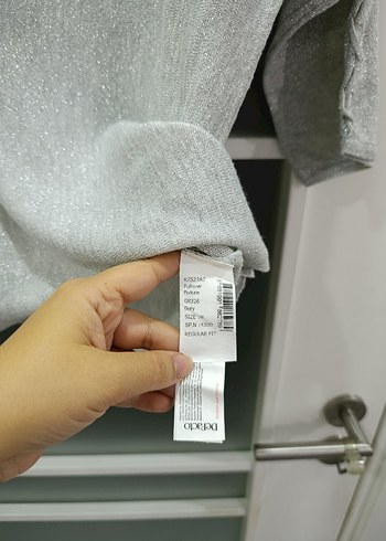 Gri Kadın Keten Triko Kazak - Görsel 3