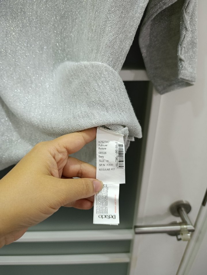 Gri Kadın Keten Triko Kazak - Görsel 3