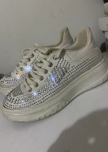 Beyaz Platform Topuklu Kadın Spor Ayakkabı - Görsel 3