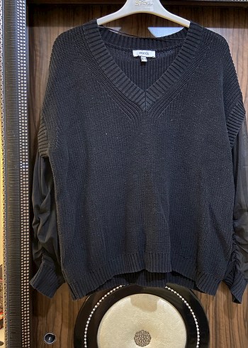 Siyah V Yaka Örgü Kadın Kazak - Görsel 5