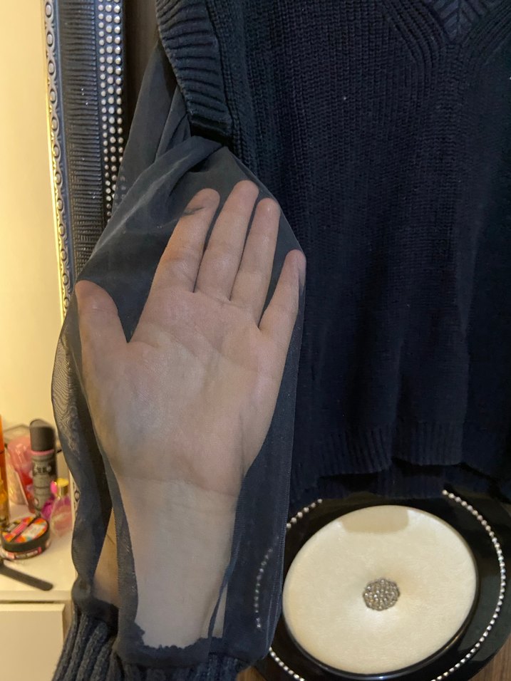 Siyah V Yaka Örgü Kadın Kazak - Görsel 3