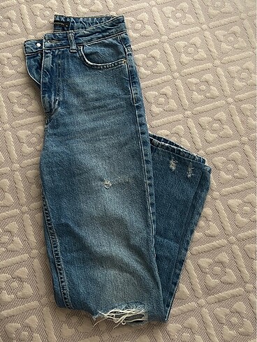 Yırtık Jeans