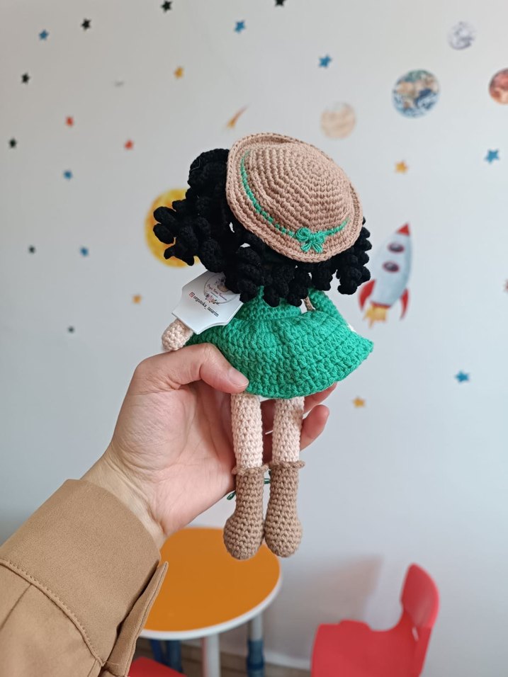 Renkli Örgü Bebek - Görsel 2