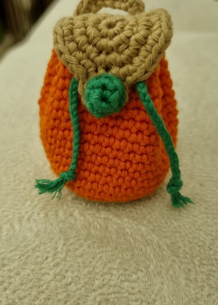 AMİGURUMİ ÇANTALI BEBEK - Görsel 3