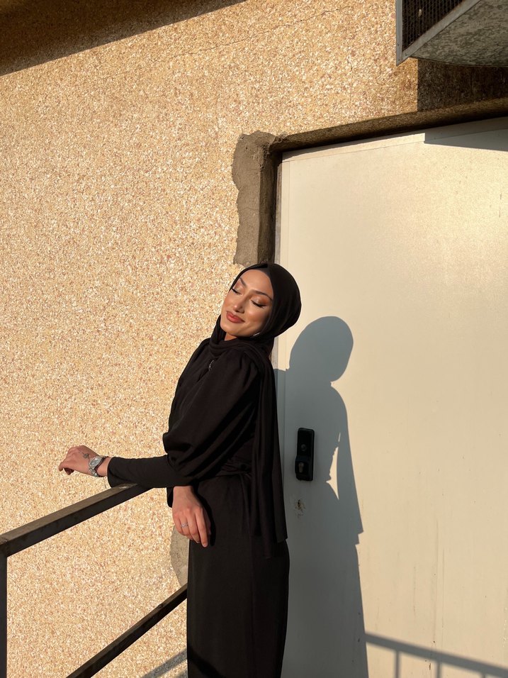 Drapeli Siyah Kadın elbise - Görsel 2