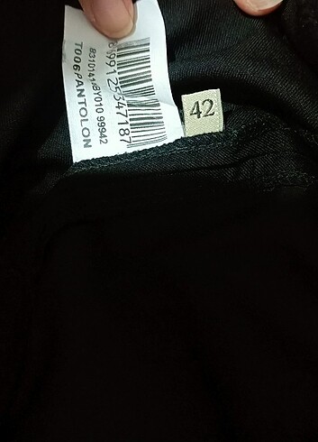 42 Beden siyah Renk pantolon