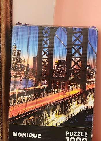 Monique 1000 Parça Şehir Manzarası Puzzle