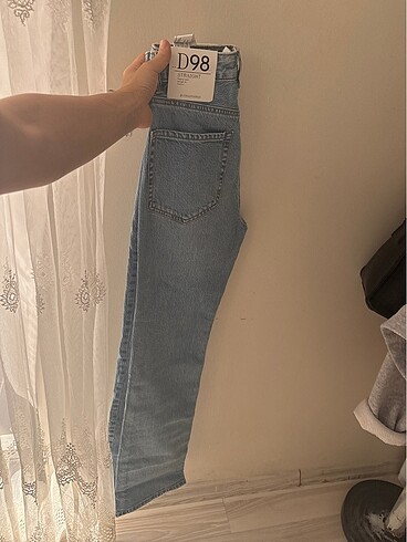 Stradivarius Stradivarius viral olan D98 pantolon