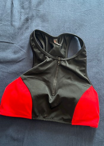 Bikini üstü