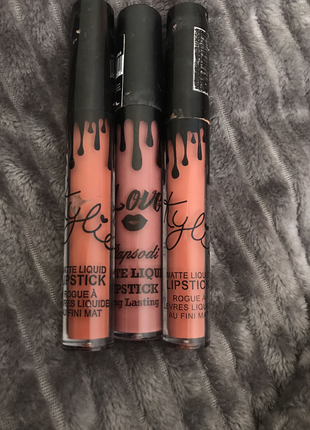 Kylie La Fera Rapsodi Rujlar