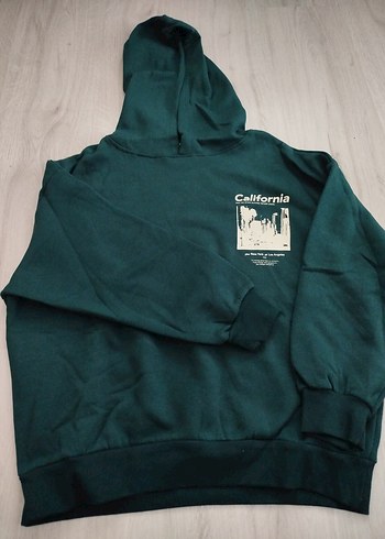 m Beden Uzun Kollu Yeşil Kapüşonlu Sweatshirt