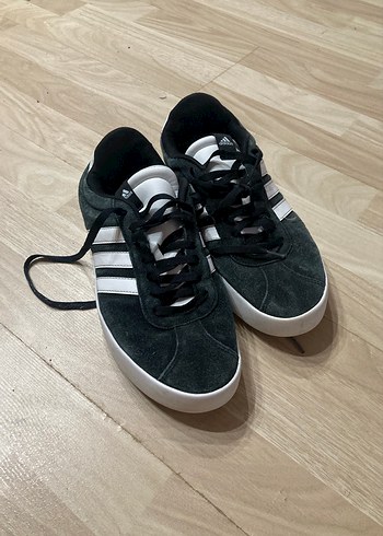 Adidas Siyah Suet Sneaker