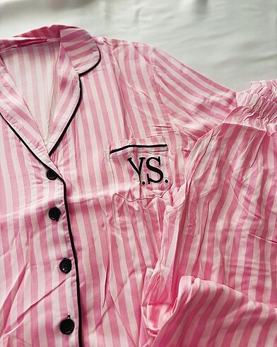 Victoria s Secret Pijama takımı