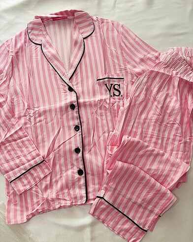 Pijama takımı