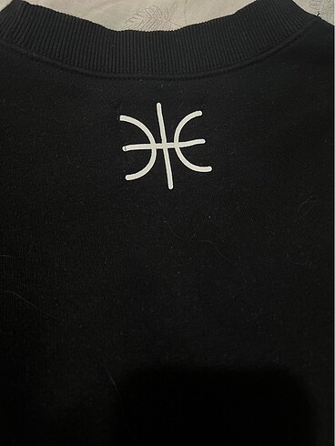 Bershka sweatshirt - Görsel 4