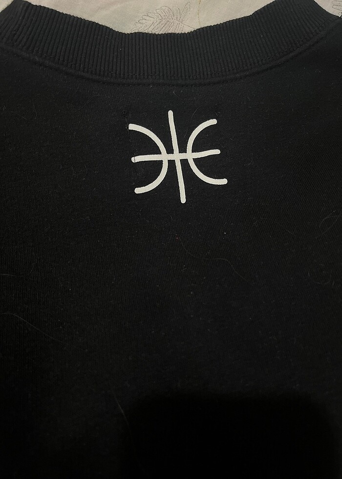 Bershka sweatshirt - Görsel 4