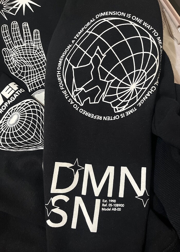 Bershka sweatshirt - Görsel 3