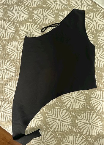 Siyah Asimetrik Tek Omuz zara Bluz