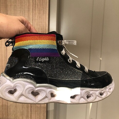Skechers bot