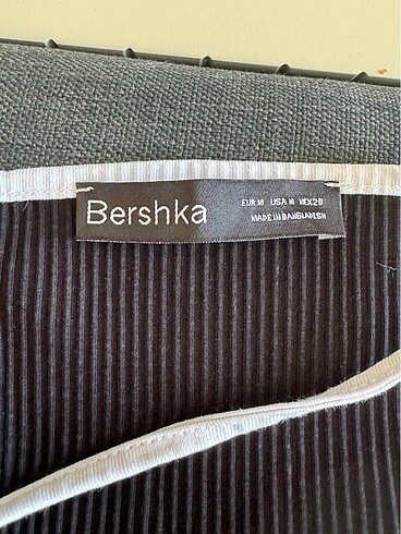 Bershka Elbise