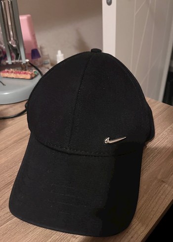 Nike Siyah Sade Sapka