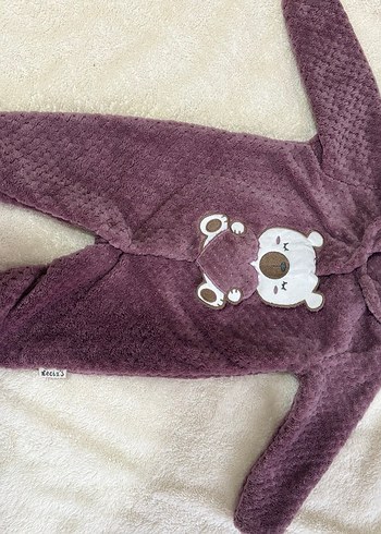 Mor Nakışlı Bebek Tulumu - Görsel 2