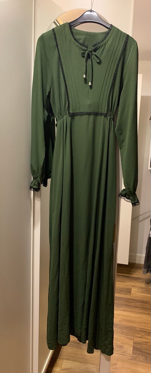 Bohem Yüksek Yakalı Yeşil Uzun Elbise - Görsel 2