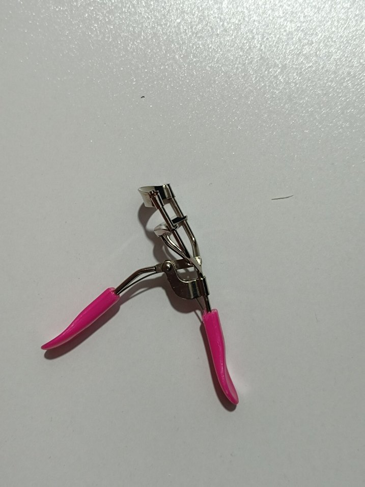 Pastel Pembe Kirpik Kıvırıcı - Görsel 3