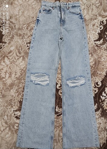 Jean .