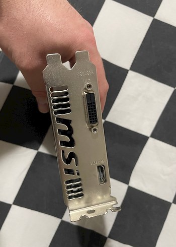 MSI Aero Grafik Kartı Beyaz Siyah - Görsel 3