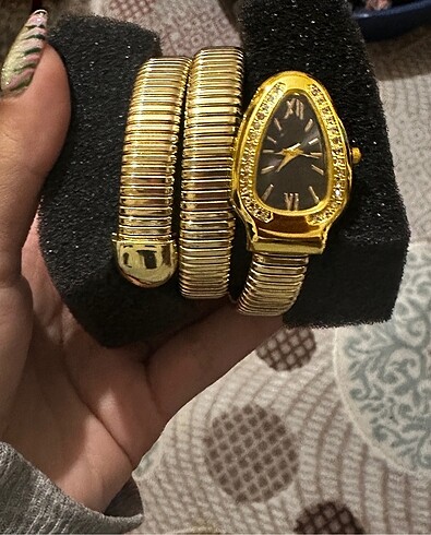 Serpenti Yılan Saat Bvlgari model