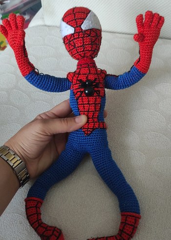 Beden örümcek Adam amigurumi