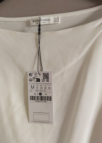 m Beden beyaz Renk Stradivarius Beyaz Kolsuz Basic Body