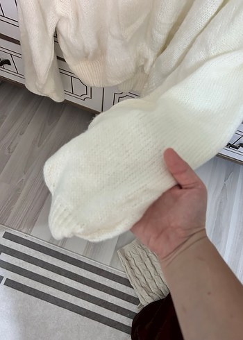 LC Waikiki Yarım Fermuarlı Yüksek Yakalı Beyaz Triko Kazak