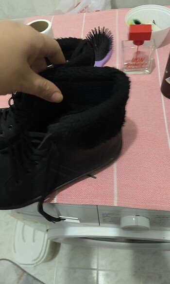 LC Waikiki Kısa bot