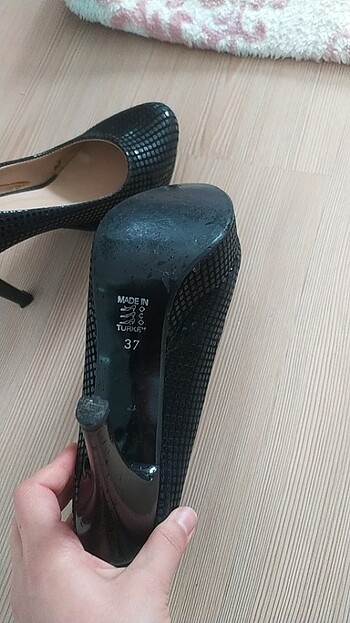 37 Beden siyah Renk Topuklu ayakkabı