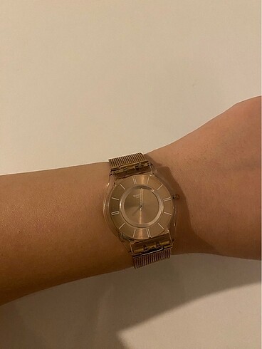 Swatch Swatch SSO8K104M Kadın Kol Saati
