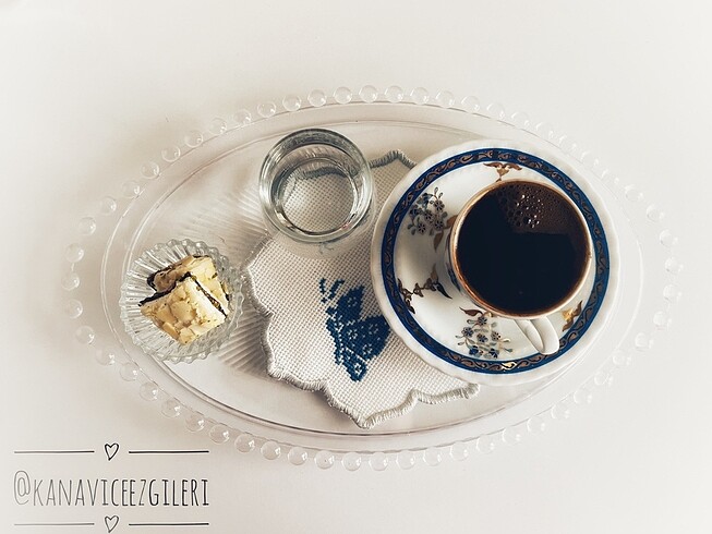 English Home Kahve sunum peçetesi