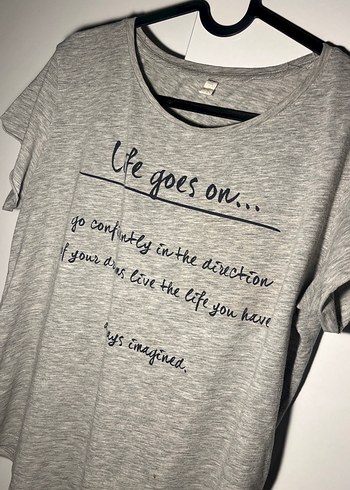 Gri Baskılı Kadın Kısa Kollu Tişört - Görsel 2