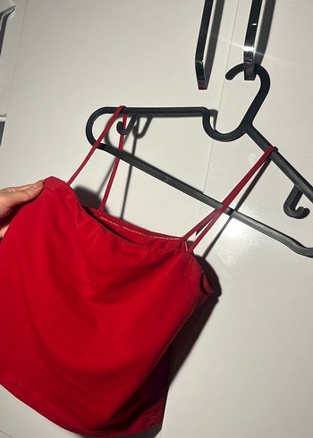 Parlak Kırmızı İnce Askılı Kadın Atlet - Görsel 2