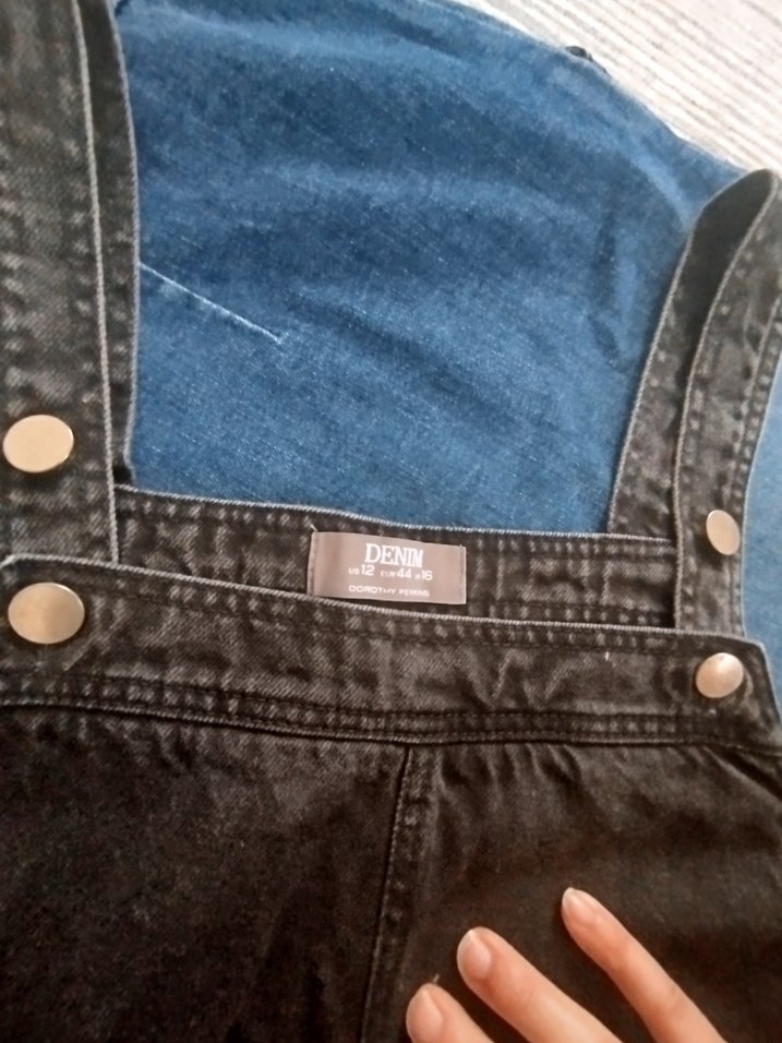 Kadın Siyah Kot Askılı Kısa Tulum - Görsel 3